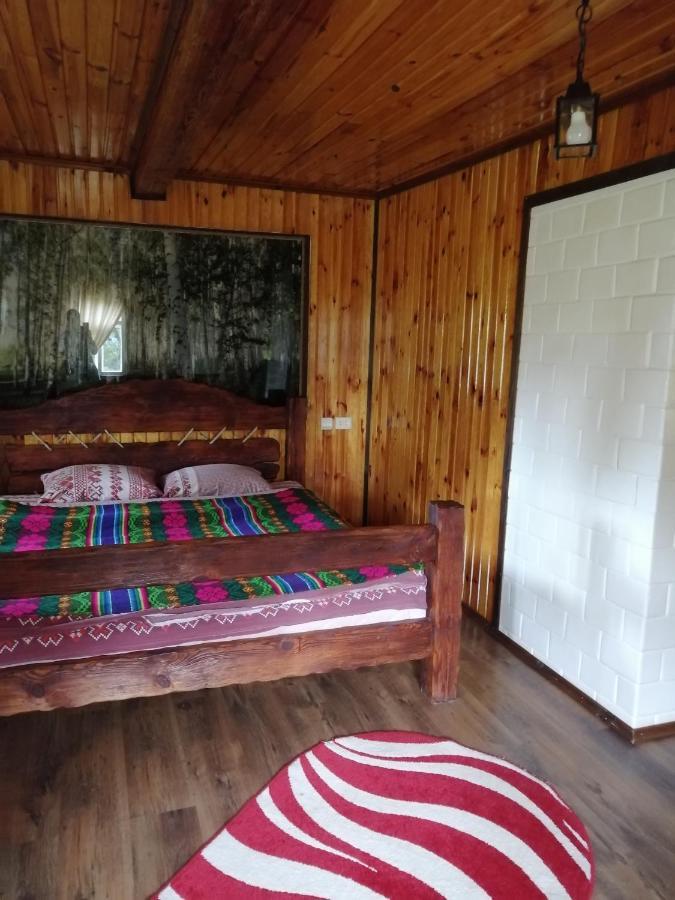 Usadba Kupalinka Hotel Ostrovo Ngoại thất bức ảnh