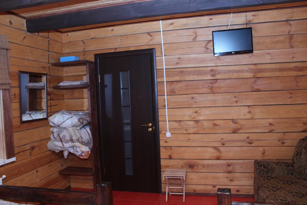 Usadba Kupalinka Hotel Ostrovo Phòng bức ảnh