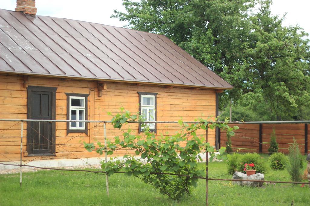 Usadba Kupalinka Hotel Ostrovo Phòng bức ảnh
